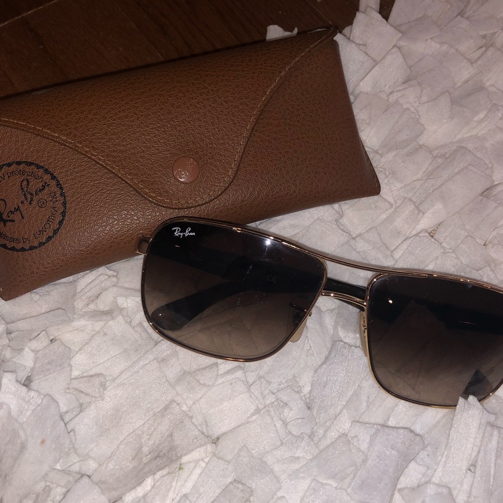 Men’s Ray-Ban’s!!